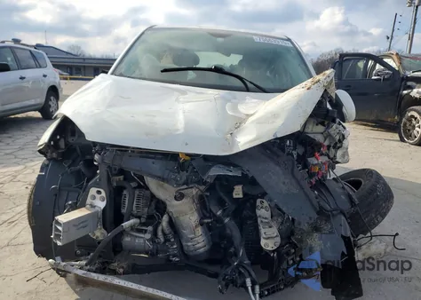 2017 Fiat 500X Pop z USA, uszkodzony, nr VIN ZFBCFXAB7HP611024